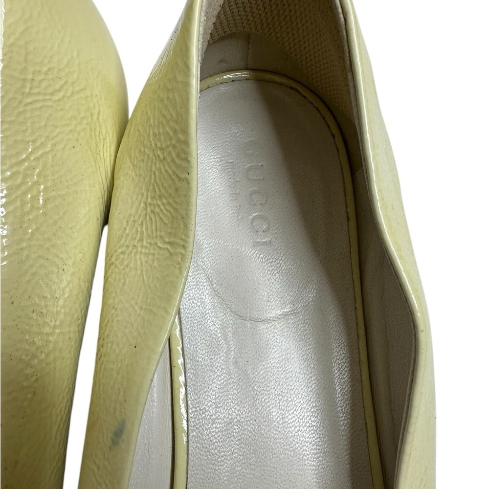 Gucci Women's Cream Leather Pumps - Picture 5 of 16